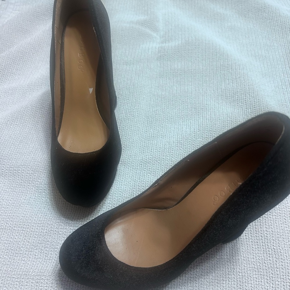 Elegant Black Women's Shoes